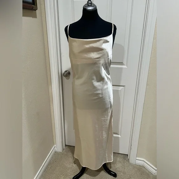 EVNL Chic Cream Satin VINTAGE Slip Dress, ADJUSTABLE SIDE RUCHING. SIZE M - Picture 3 of 11